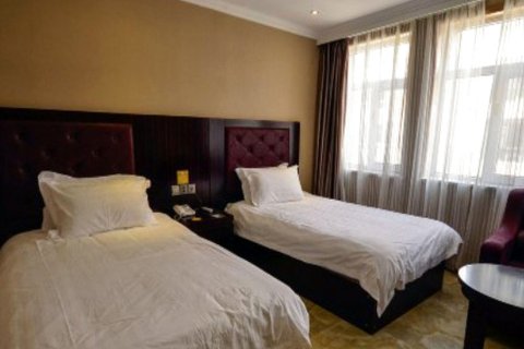 海珠酒店(红十字医院南关街店)