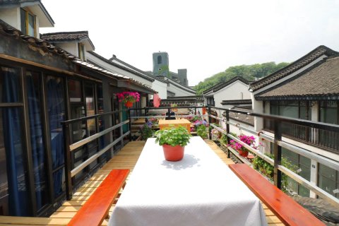 典家精品酒店(杭州河坊街店)