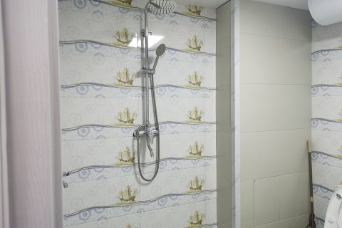 爱学习的琳琳姐公寓(仙姑顶路分店)