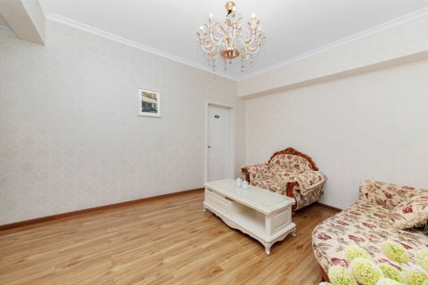 成都小苹果酒店(宽窄巷子人民公园地铁站店)