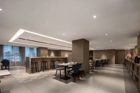 如家商旅酒店(长沙IFS国金中心芙蓉广场地铁站店)