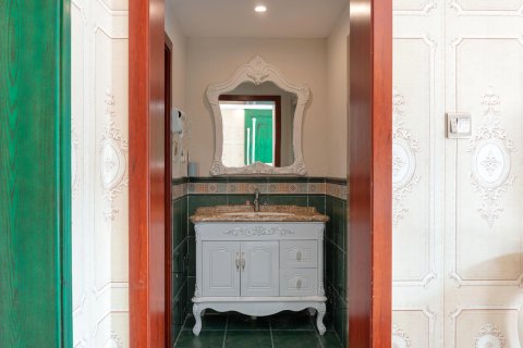 花筑·张家界香颂美墅客栈(天门山店)