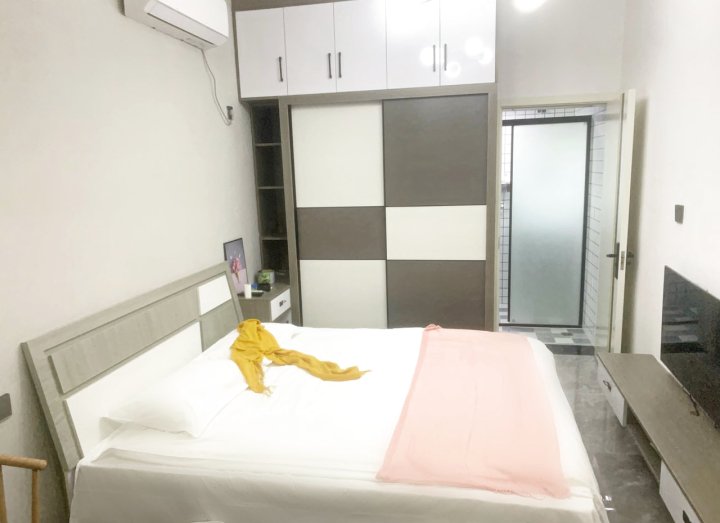 O琴O公寓(阳光街分店)