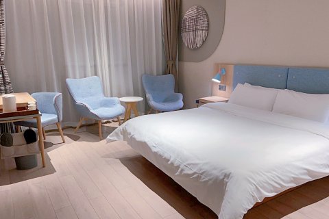 如家酒店·neo(长沙步行街黄兴广场地铁站店)