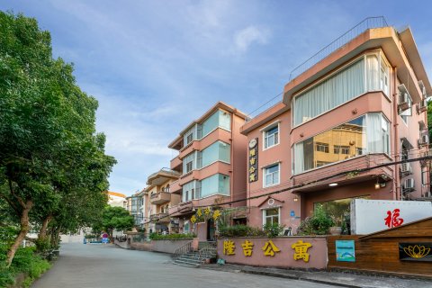 隆吉公寓(珠海横琴海洋王国店)