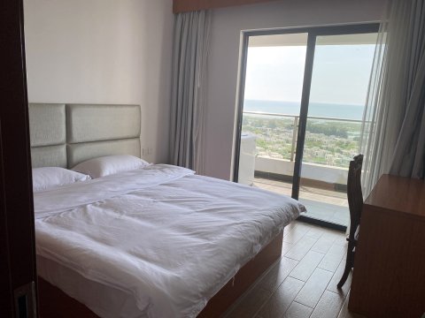 房东凉介公寓(海景大道分店)