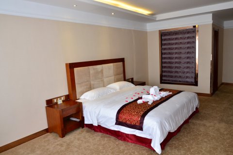 吉林王宫假日酒店