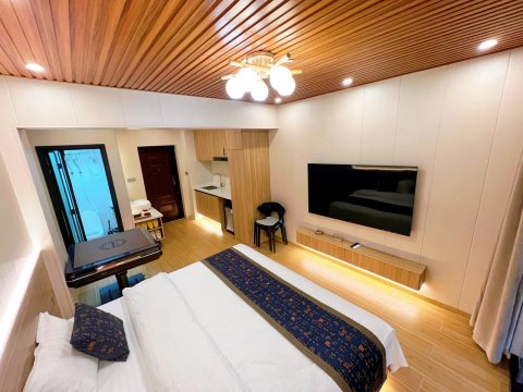 青山常在777公寓(胡汤线分店)
