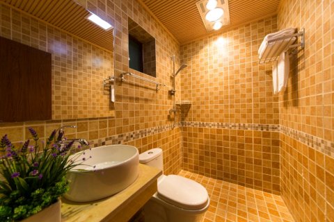 香格里拉蓝田青年文创旅宿(独克宗古城店)