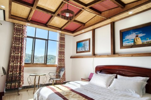 红土地野陌拾光花园民宿