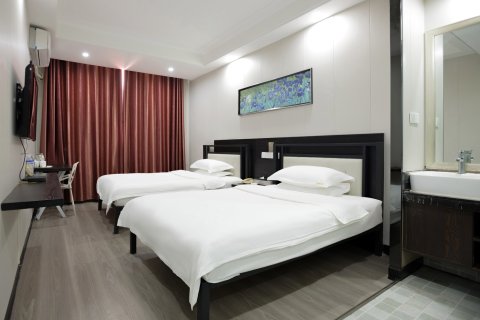 尚品精致酒店(济源天坛路信尧城市广场店)