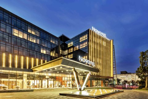 南京玄武苏宁诺富特酒店