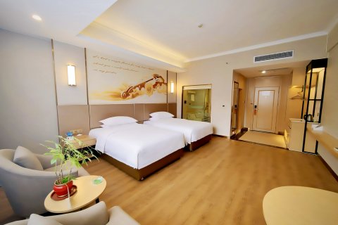 维也纳酒店(贺州市政广场缤纷环球城店)