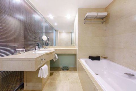 大连九州国际大酒店(火车站中山广场店)