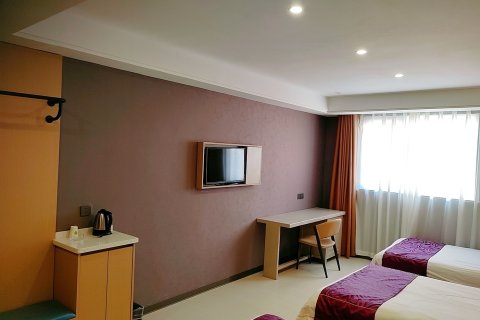 易佰良品酒店(夏津华夏新城店)