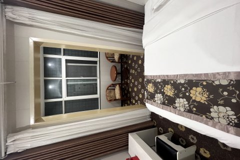 宜阳左岸花园假日酒店