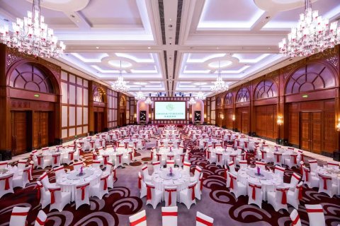 青岛星河湾酒店