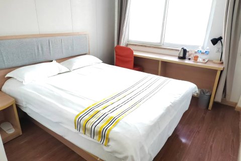 如家酒店(平度青岛路店)