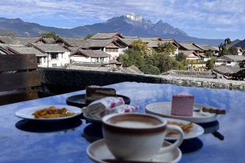 在山也·SANYEL日照金山观雪山古城全景美宿(丽江古城大水车店)