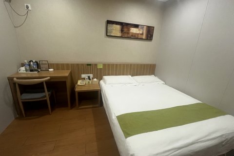 榴莲小星酒店(徐州铜山万达江苏师范大学店)