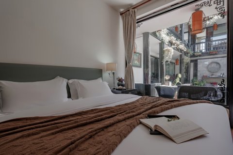 屿白归云艺术家民宿【束河古镇店】