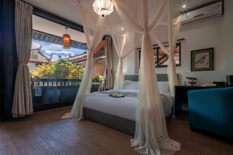 屿白归云艺术家民宿【束河古镇店】