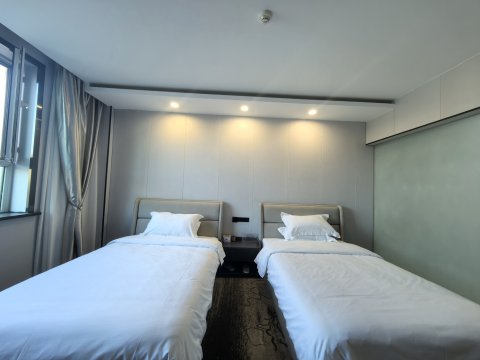阿拉尔温昭大酒店