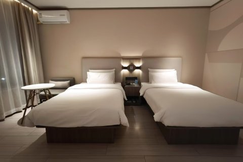 汉庭酒店(孝义大众路店)