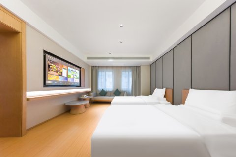 全季酒店(西安解放路民乐园万达广场店)