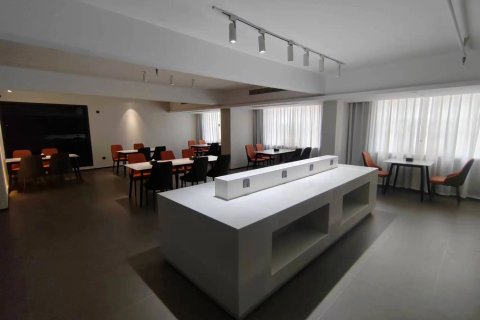 尚宿·臻享酒店(平江县职业技术学校店)