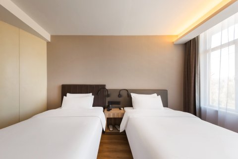 汉庭酒店(雄县雄州路店)