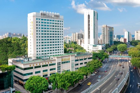 燕岭大厦(广州东站燕塘地铁站店)