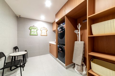 嘉好弗斯达酒店(成都人民北路地铁站店)