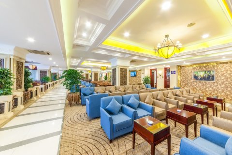 嘉好弗斯达酒店(成都人民北路地铁站店)