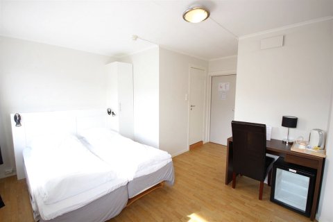 城市酒店(City Hotell)