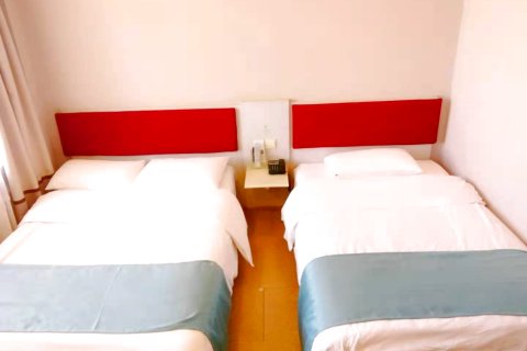 鸡西红军路禧龙宾馆