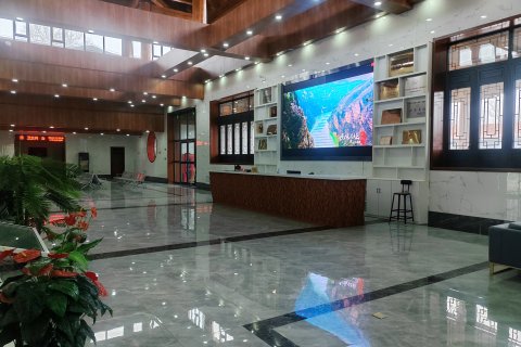 喇家考古遗址公园一面友居