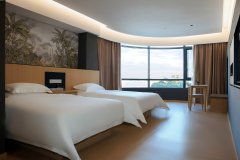 平塘新铂瑞酒店 平塘新铂瑞酒店