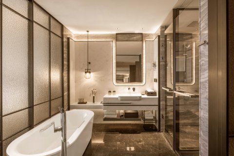 青岛海天大酒店