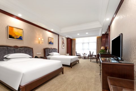 靖江滨江花园酒店