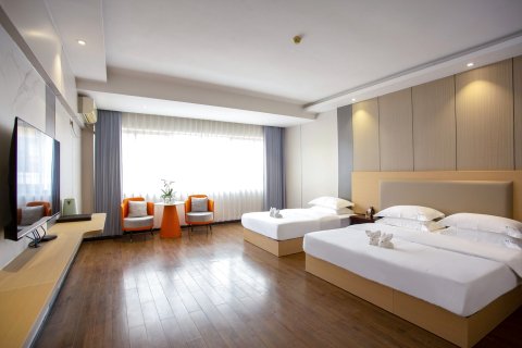 憬泰大酒店(西双版纳勐腊汽车客运站店)