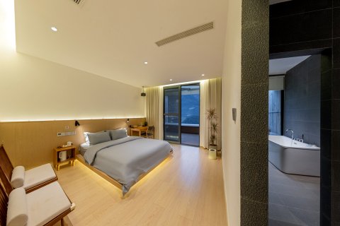 丙中洛云野·见江