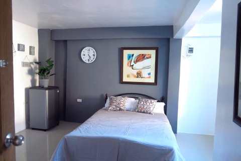 雷莱恩客房奎松市酒店(Lalyn's Room in Quezon City)