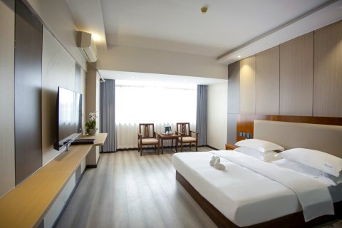 憬泰大酒店(西双版纳勐腊汽车客运站店)