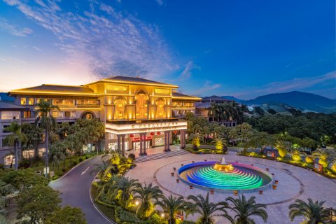 清远佛冈聚龙湾天然温泉度假村