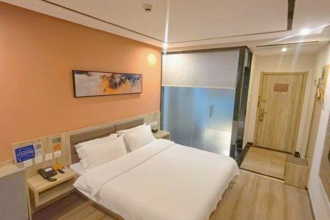 华驿精选酒店(涿州开发区时光汇店)