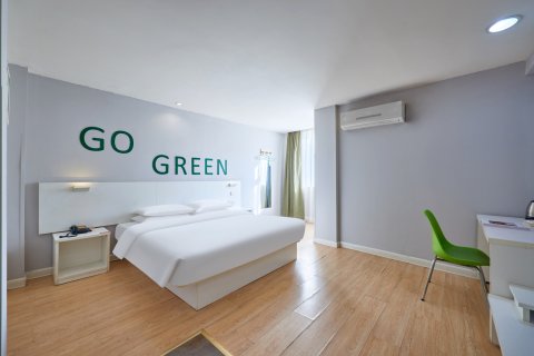 莫泰酒店(宁海中国模具城兴宁中路店)