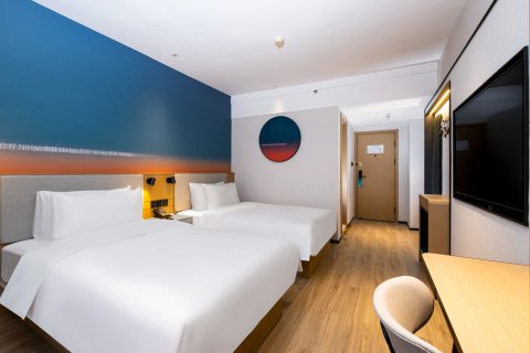 加雅酒店(汉中高铁站中心广场店)