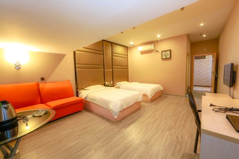 重庆金斑马商务酒店(璧山机电职业技术大学店)