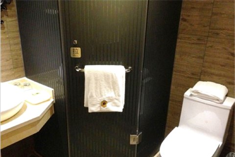 速8酒店(乌鲁木齐机场迎宾路店)